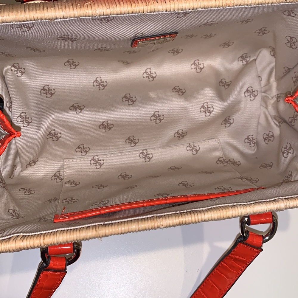 GUESS Paloma Satchel - Picture 13 of 16